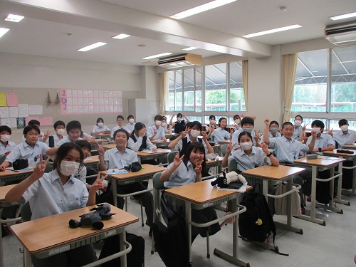 １学期の終業式でした＆明日はいよいよ高校Fes！