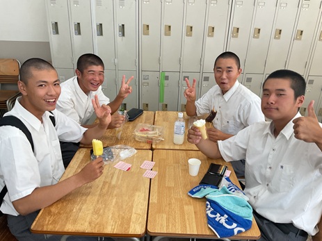 25kinpukulast+ (5).jpg