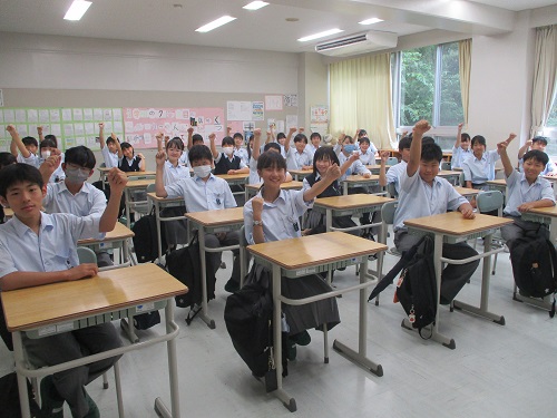１学期の終業式でした