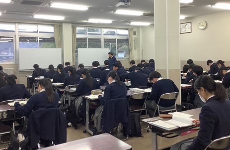 25kyoutesetumei (4).jpg