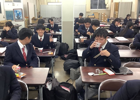 25kyoutesetumei (7).jpg